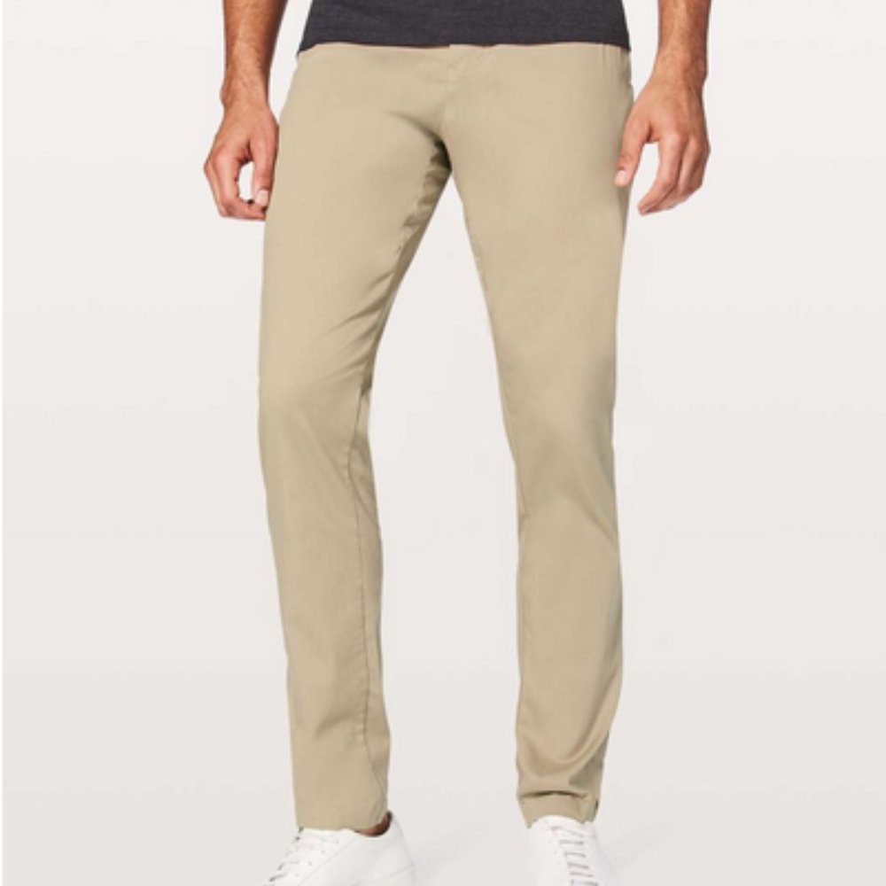Lululemon Commission Pant Classic Tofino Sand 28 Waist